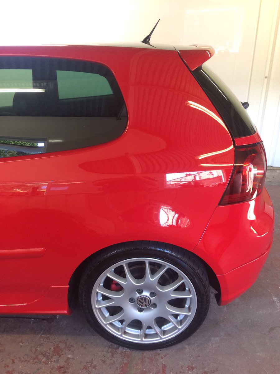 OrrellAutoDet's tweet image. #VW #Golf x1 day enhancement detail and 12 months protection coat- gloss and depth restored with great protection #detail #detailing