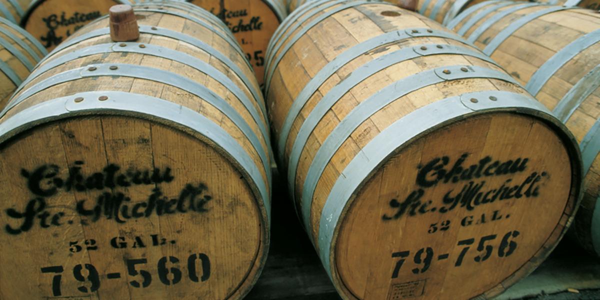 Wa_State_Wine's tweet photo. #WaWine's a top player in the wine world. @SteMichelle took a look at how WA viticulture became a $4.8B+ industry: https://t.co/ZfcFFSFYMA https://t.co/JM8blhiEAU