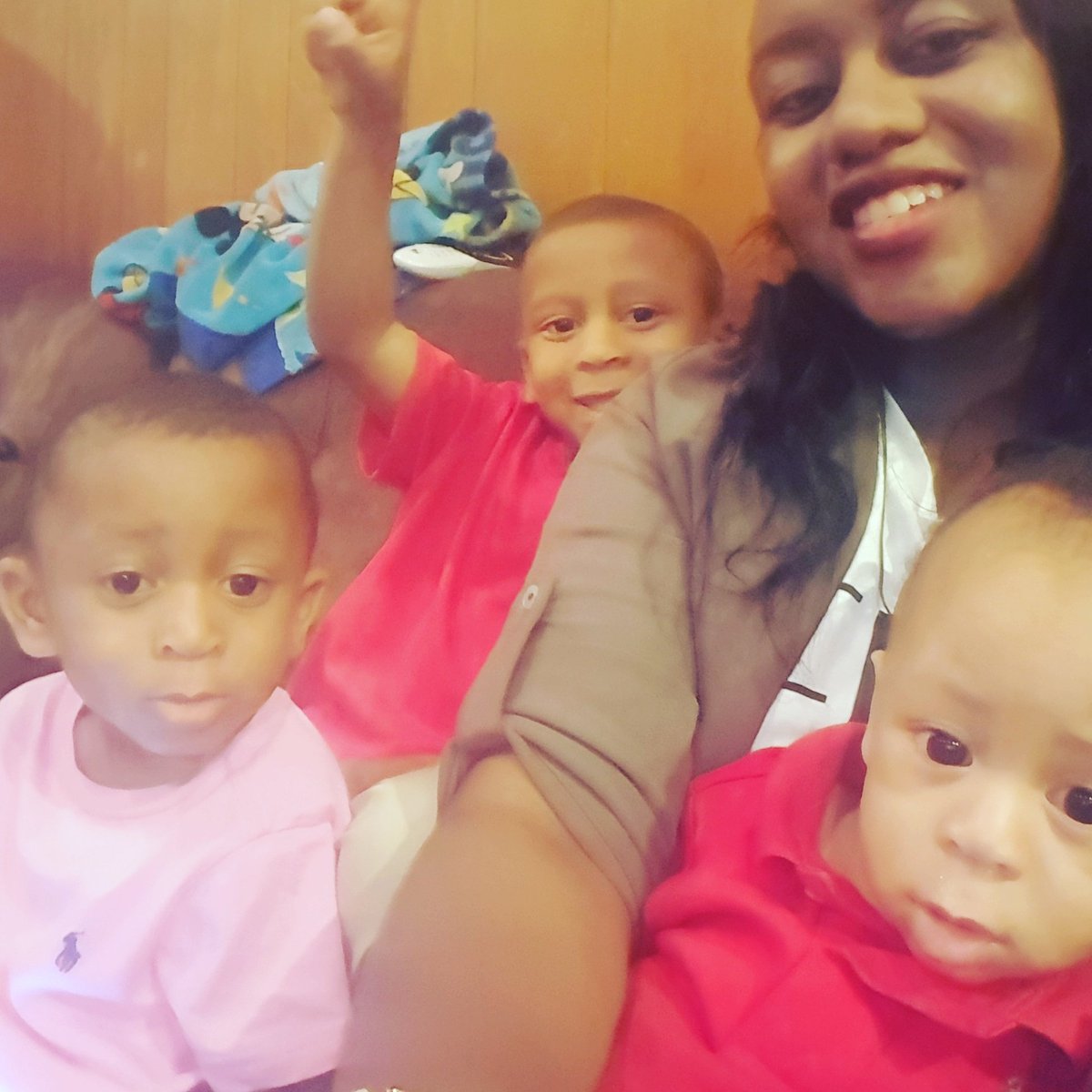 SLMoaning's tweet image. Because of these three
❤❤❤