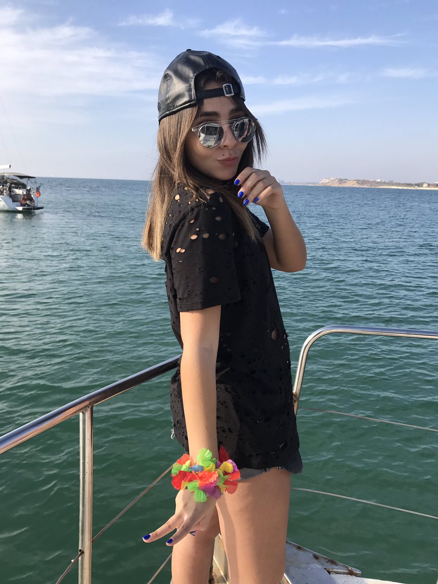 טל אדרי tweet media