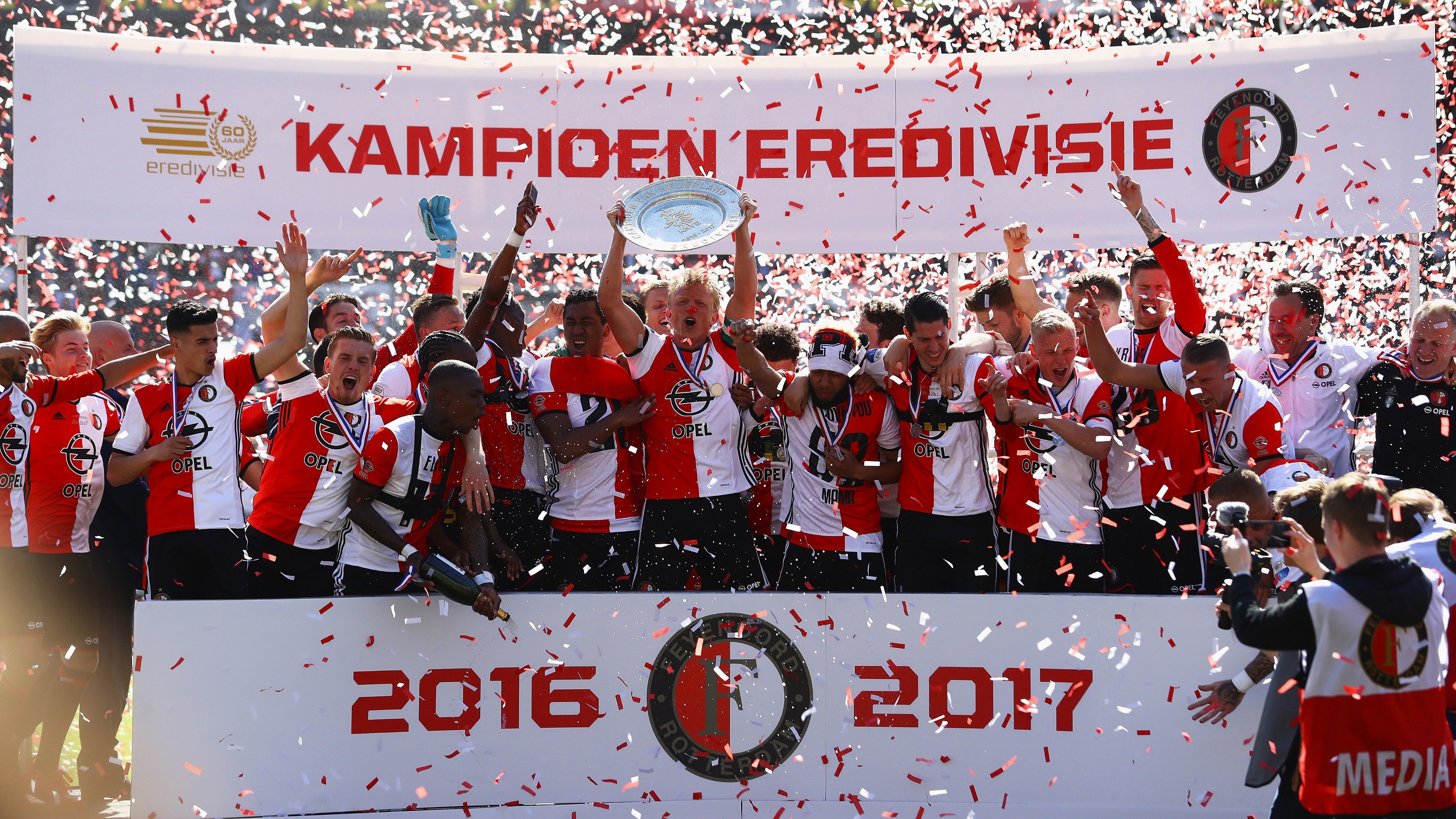 World Shop on Twitter: "@Feyenoord are the 2016/17 Champions! #FeyenoordKampioen https://t.co/n2QtifeGwf" / Twitter