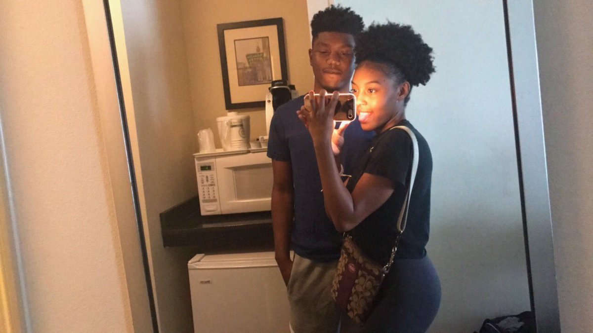 AngeloBold's tweet image. You are the sun, moon, stars...all that good shit 🖤