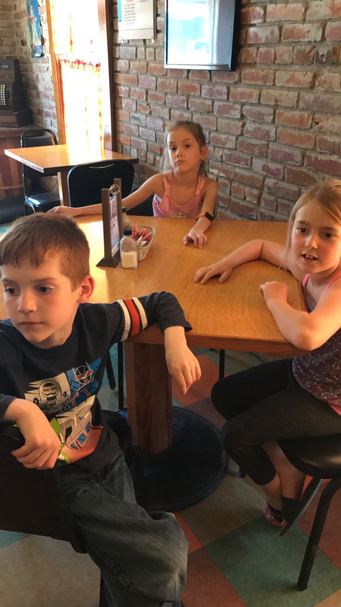 KC1stJungle's tweet photo. More pics of our ice cream run. Waiting patiently! #KatEdChat https://t.co/MOk9neYRbh