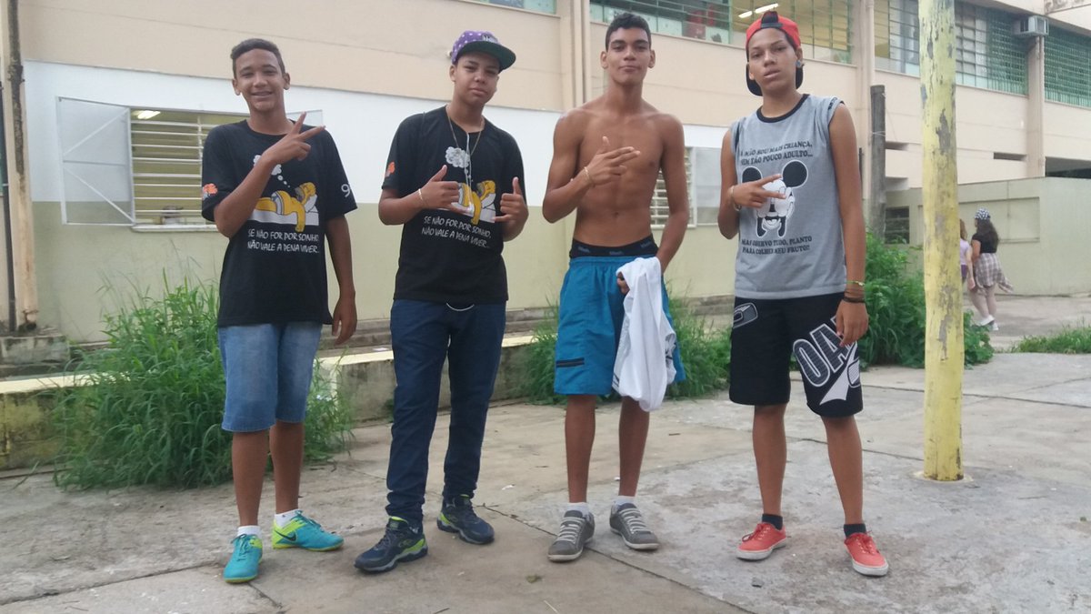 AmandaD75614580's tweet photo. *Pra Mim As Coisas Mais Valiosas Ainda São De Graça: Paz, Amor, Liberdade E Uma Mente Educada...✌🏻🌙#VamosDeBoM DiAa*🍃 https://t.co/t4SlH8xdjv