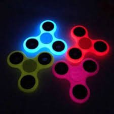 ControllerSupp's tweet image. WITH EACH PURCHASE GET A FREE FIDGET SPINNER!
@NightRTs  @HyperRTs @DarkRTs1 @AlienRTs @CalzhyRTs @zimisss @InfamousRTs @DevilRTs @DevilArmy