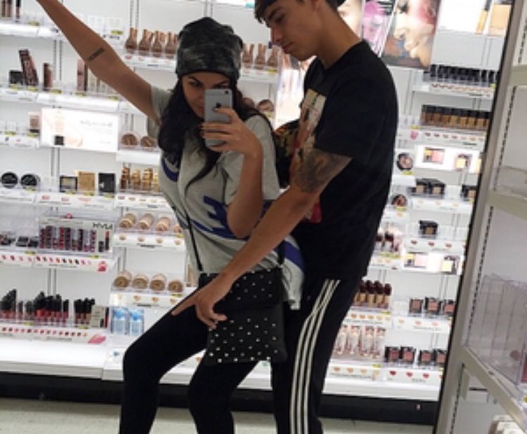 Weirdest couple you'll ever meet✌🏻