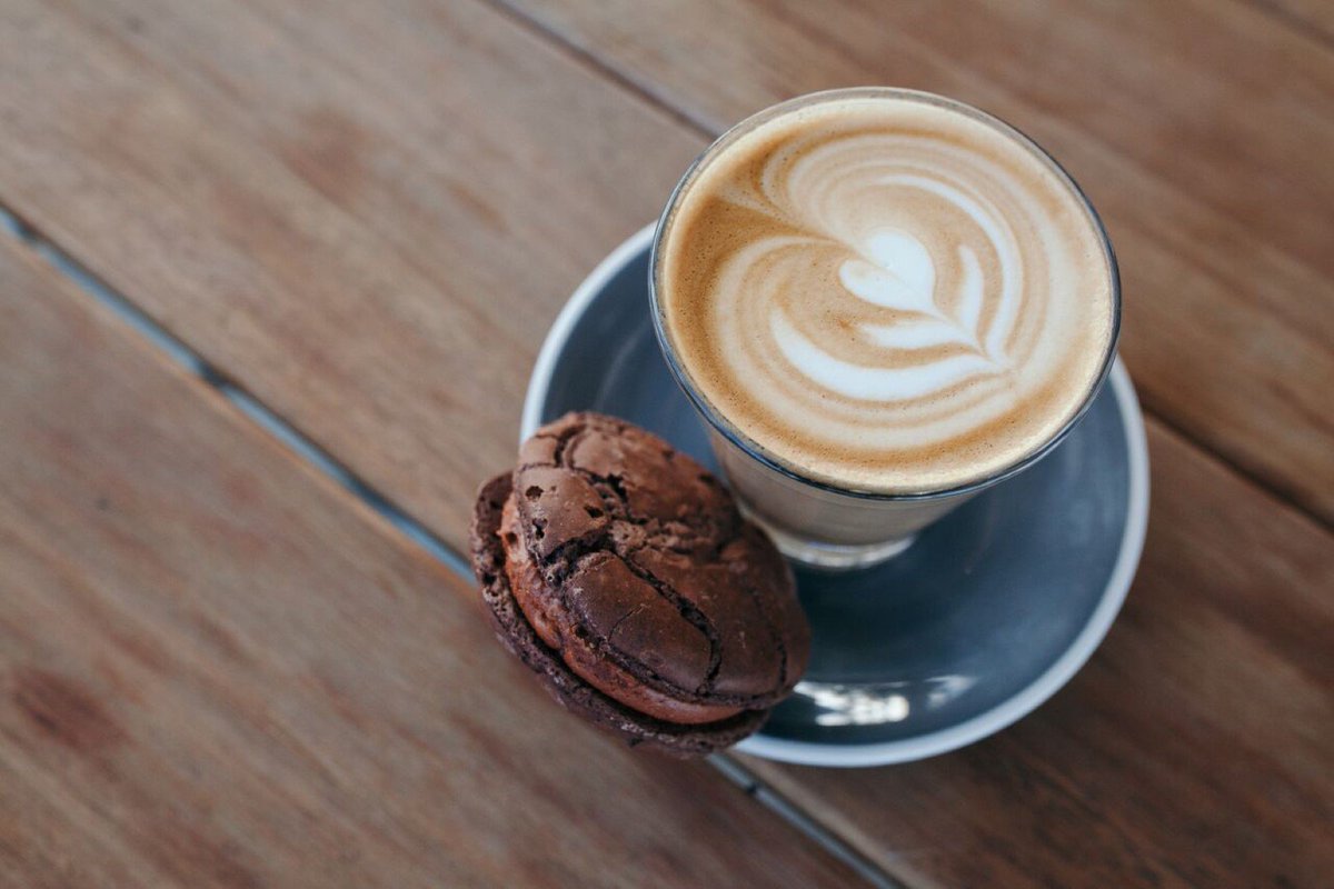 WhatsOnMelb's tweet photo. The Strand is giving away FREE #Butterbing cookies to help keep your energy up at #ShopTheCity. Wed 17 May, 5-10pm https://t.co/iW5oX62gHG https://t.co/SUX4mibI8w
