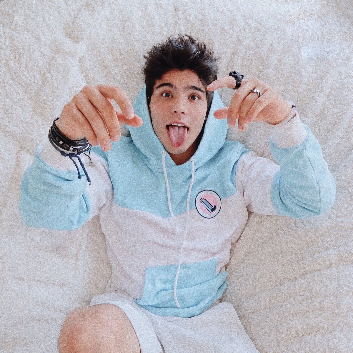villalobossebas's tweet photo. hola, te quiero mucho, chao https://t.co/AKYvAp3yaM