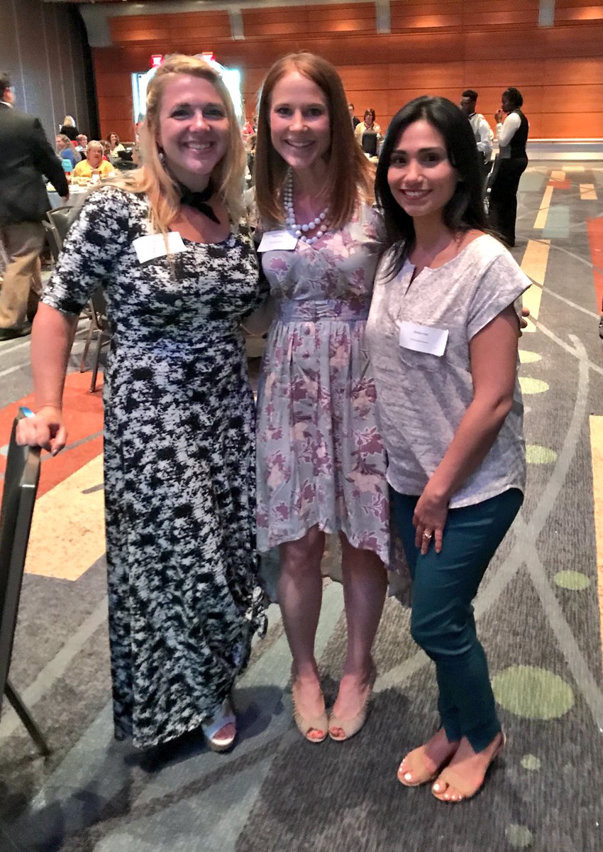cfescolts's tweet photo. Congratulations to our Reading Teacher of the Year @KatieBurok ! 📚. Thanks for all you do for our students ❤️ https://t.co/zQadsK7nfD