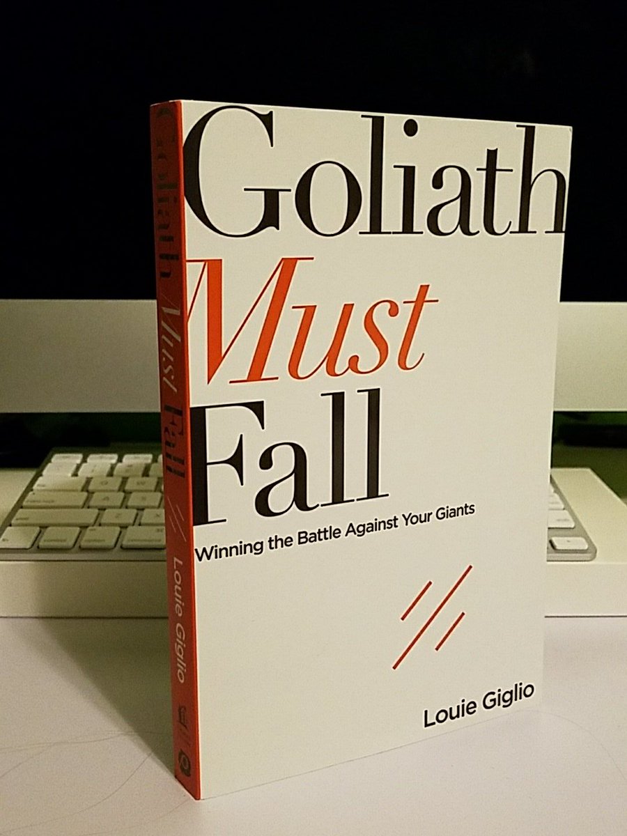 APrinceDesign's tweet photo. My birthday present to myself also arrived today! Love the layout of this book! Eager to read it next. #DefeatingMyGiants @louiegiglio https://t.co/KhbwHoYZG3