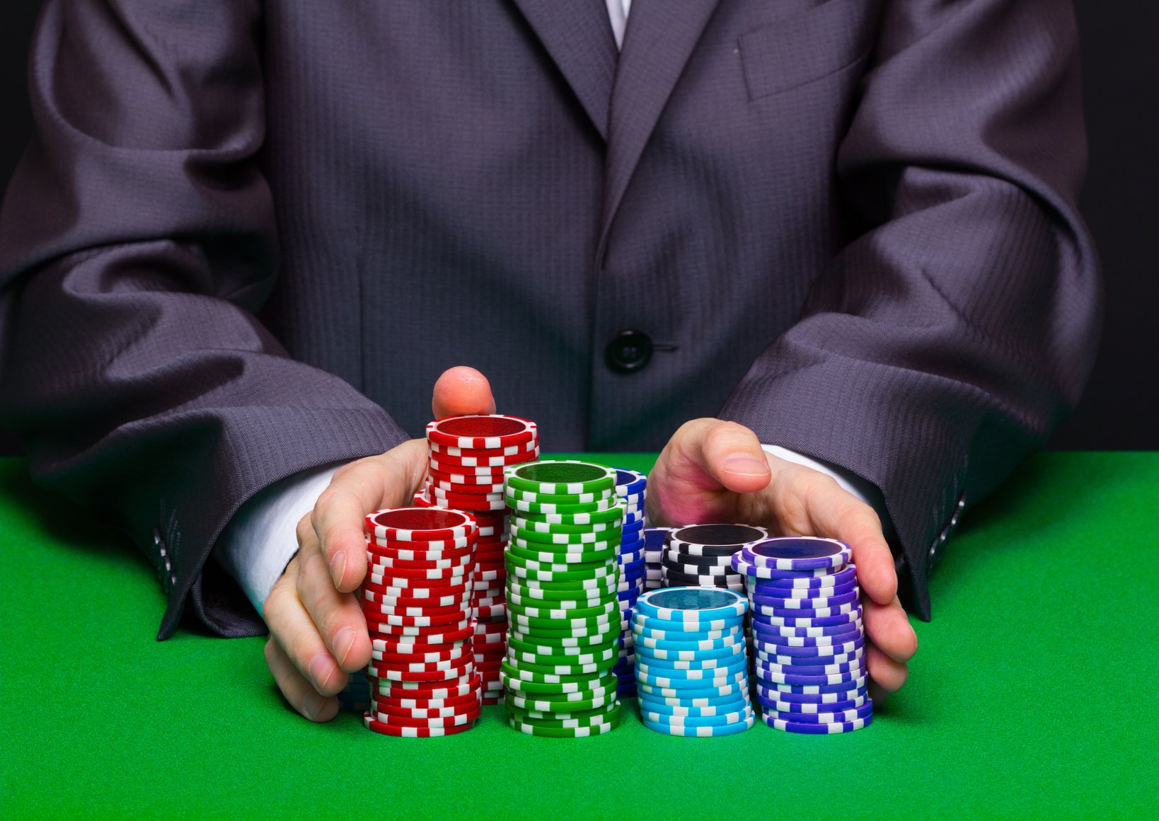 What Does It Mean To Have The Nuts In Poker
