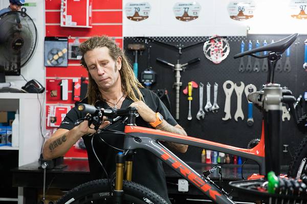 Have you had your bike safety checked lately? Learn how to make yourself safer on the roads: goo.gl/fVpw0N