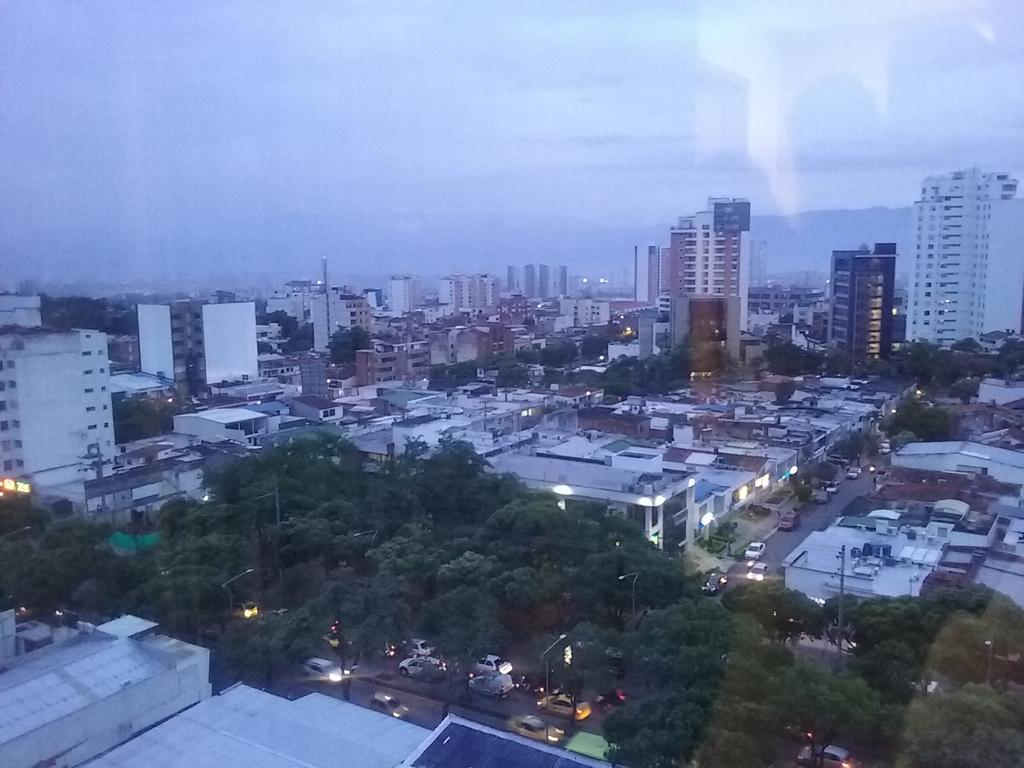 OLUNoticias's tweet image. #AEstaHora  la ciudad bonita  #ClimaFrio sector #Cabecera #Bucaramanga @Bucaramanga