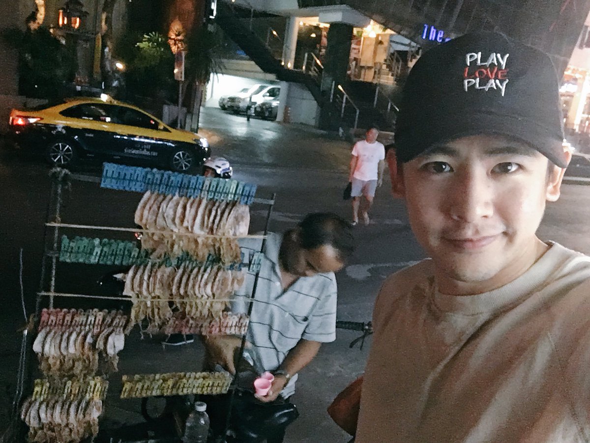 Khunnie0624's tweet photo. ซื้อไป10ตัว ฮ่าๆๆ yummy~~ https://t.co/Imy3ksoDom