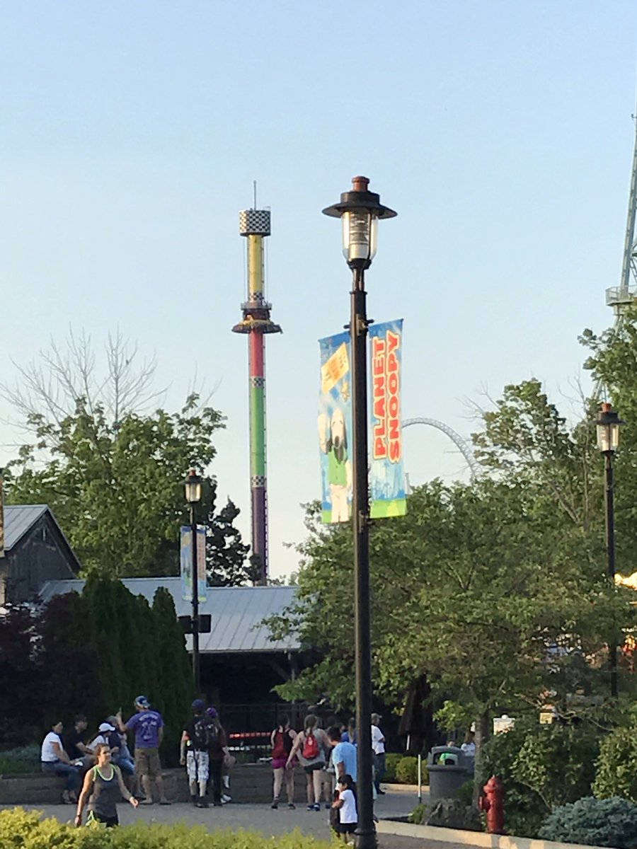 ecbackstrom's tweet photo. Got stuck on Mystic Timbers at @KingsIslandPR. At least i was not stuck on drop tower though. I think it was an issue with the power https://t.co/6vEoZ2KQ2X