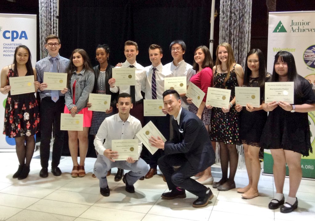 Danelle2's tweet photo. .@JAManitoba Awards night!! The @NmcDot team from @nmcLRSD is bringing home a lot of hardware this year 👏🏆👍 #teamwork #futureleaders https://t.co/TxWRD0edX5