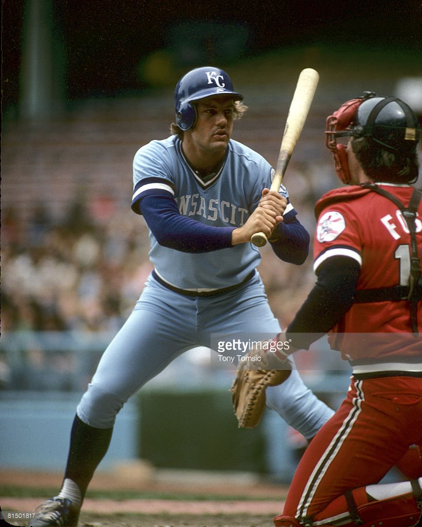 Happy bday to HOFer George Brett, the greatest hitter of the 80s. I can\t believe he\s 64 now. Time flies 