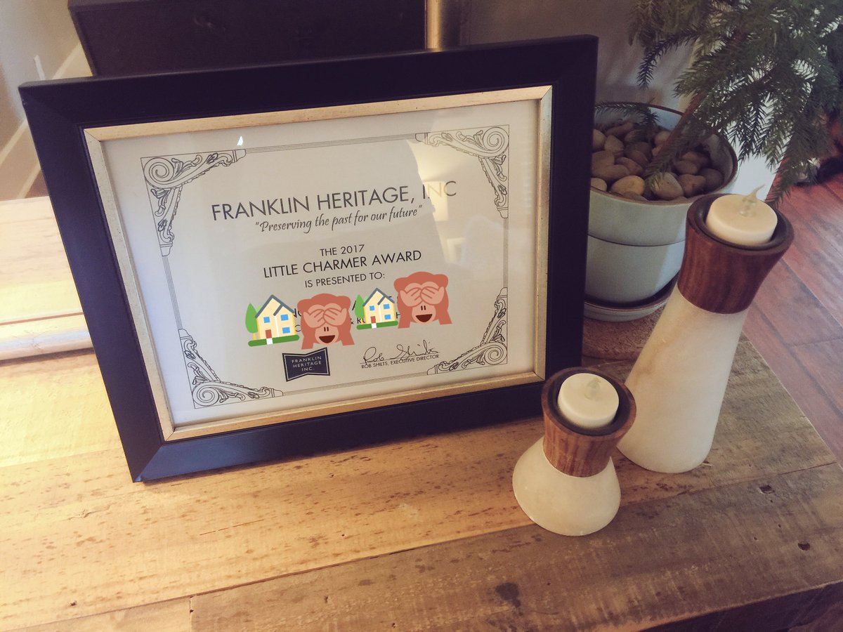 rukohler's tweet photo. Our little house received a little award - the "Little Charmer Award" from @franklinheritag! We 💙 @FranklinIND! #FirstHome #HistoricHome https://t.co/h5lp0NIpJO