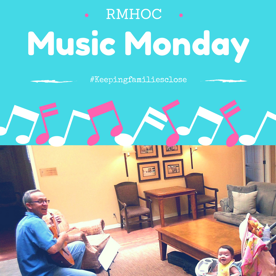 RonaldHouseOC's tweet photo. Happy #MusicMonday! A #flashback to one of our wonderful volunteers bringing the magic of song to our House. #RMHOC #Keepingfamiliesclose https://t.co/OMRZCHqcul