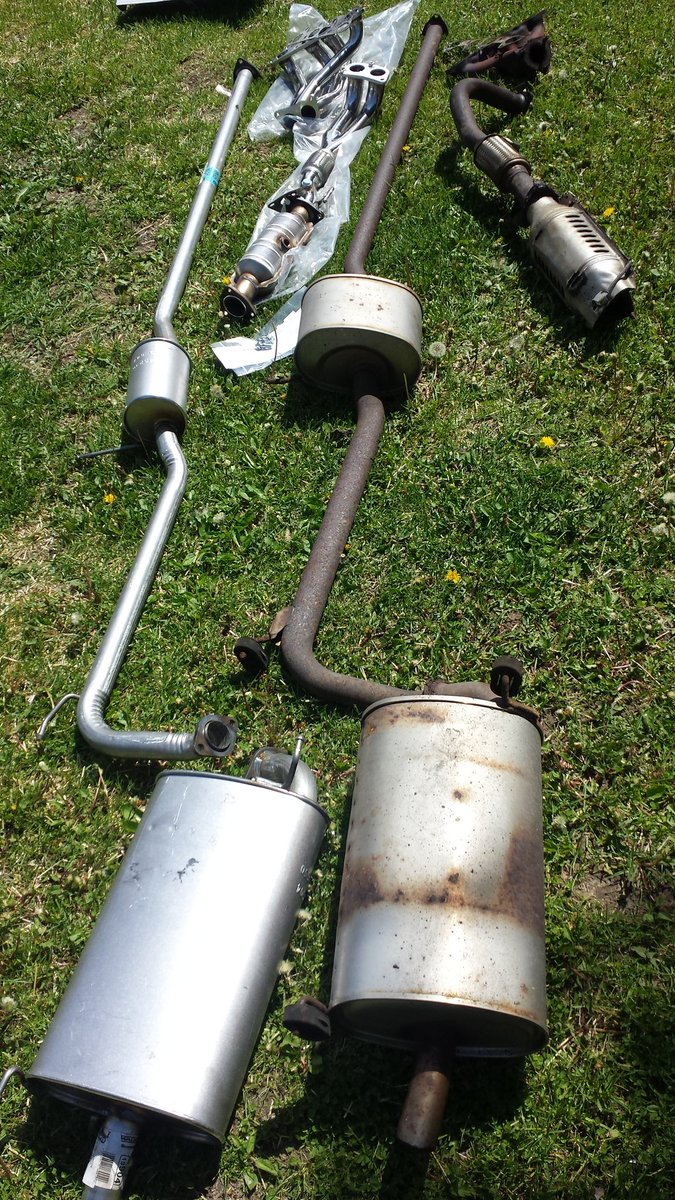 brickauto's tweet photo. @Honda #accord #vtec exhaust front to back, over 230k and going strong! https://t.co/0dRDgbwmJa