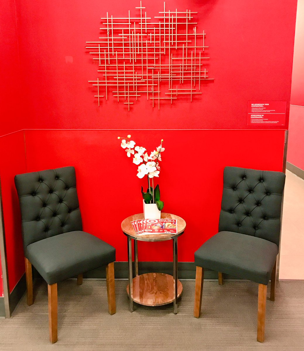 When you get inspired by your peers, thanks <a href="/kellik_duke/">Kelli</a> #elevatedentry  #fittingroomfeels #styleteam