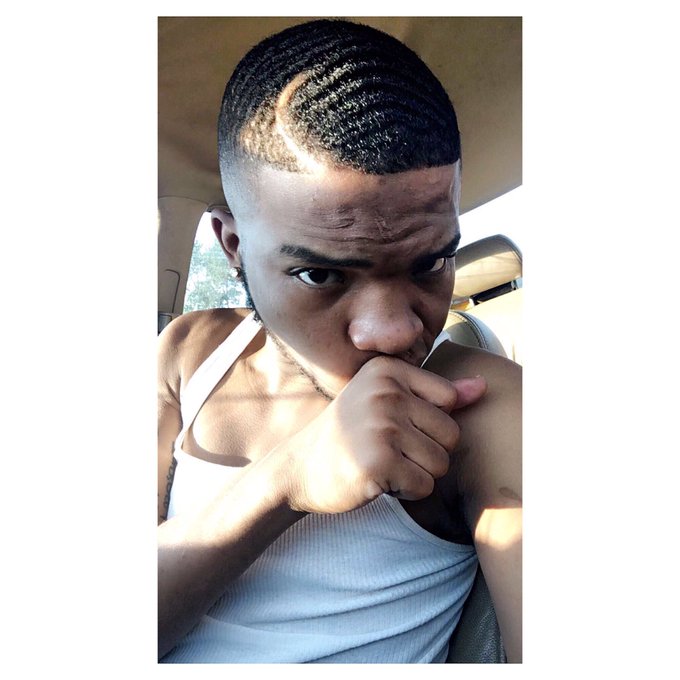 Watch 👑Jus Larry's leaked NSFW photo on TwXstars