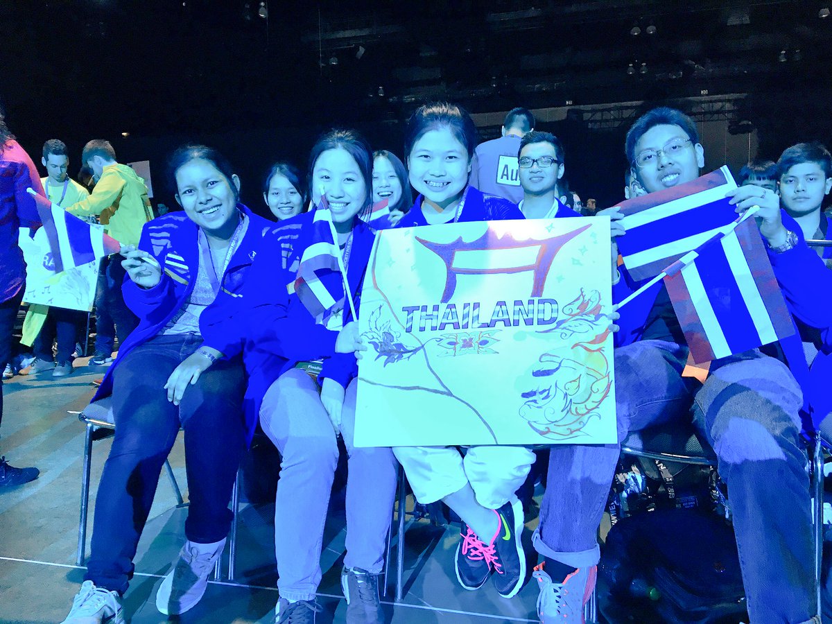 Society4Science's tweet photo. We're loving the signs at the #INTELISEF opening ceremony! 🇹🇭 🇨🇴 🇰🇪 🇿🇼 #ScienceIsInternational https://t.co/5cfaLscRXj