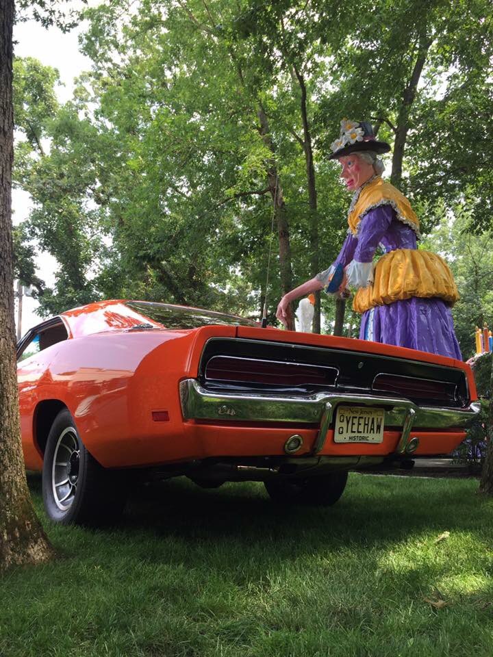 Happy belated #MothersDay2017 from #mothergoose and #jersey_general #storybookland #yeehaw #Mopar #photooftheday