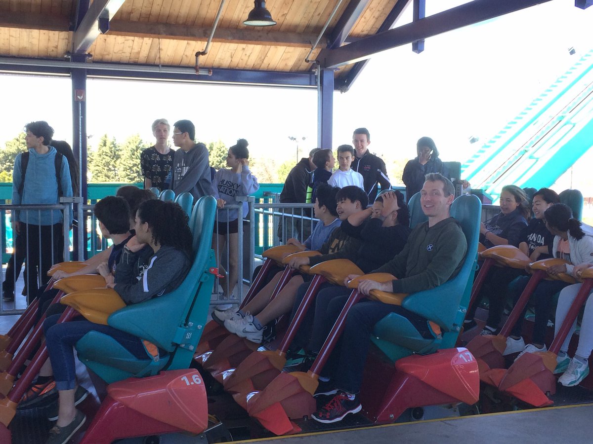 MsGirvan's tweet photo. #HaydenMath teachers had a great time at Wonderland too (thinking of ways to incorporate rides into future problem solving activities) https://t.co/UbmNVFY9vX