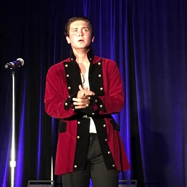 MoorparkHighSch's tweet photo. Dude can sing a little.... https://t.co/kNYshNUW1S https://t.co/i2kajnrLO0