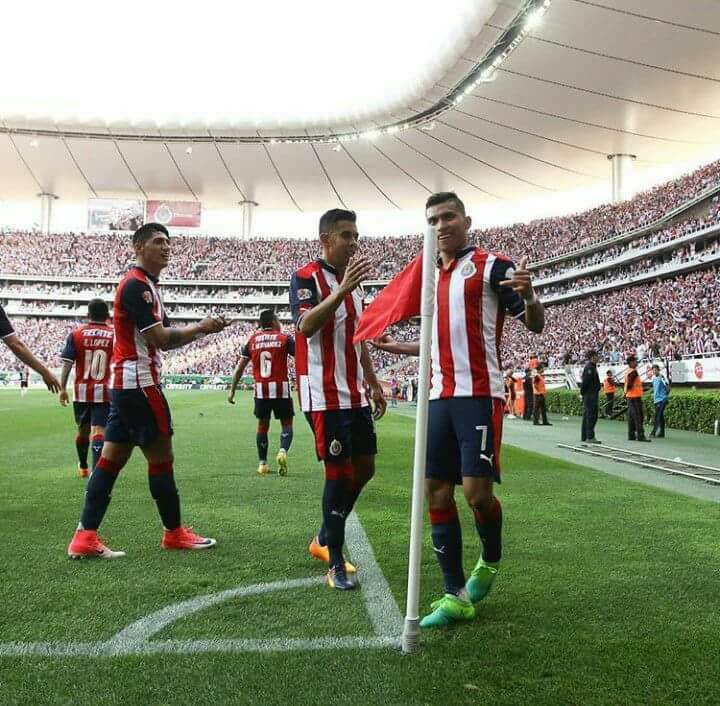 mrfrogs48's tweet photo. @orbelin90 saludos desde nuevo león

Sin duda la mejor contratación de @chivas

Ojalá y te quedes mucho tiempo en el equipo https://t.co/aC0vnxXPSV