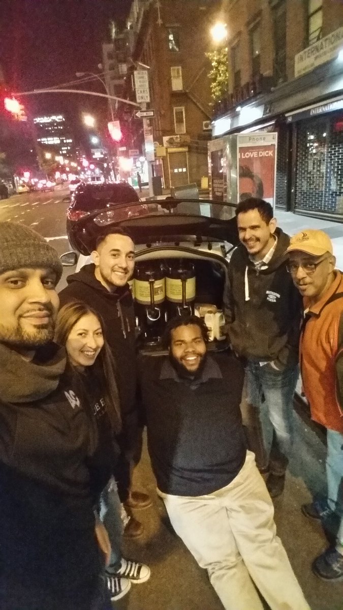 itsTHeDJEaOne's tweet photo. Midnight run to feed the homeless w/ @QCVets @AndrewGoodmanF @billyintro3 @QCSLearning @QCToday https://t.co/F1rVHDj8L0
