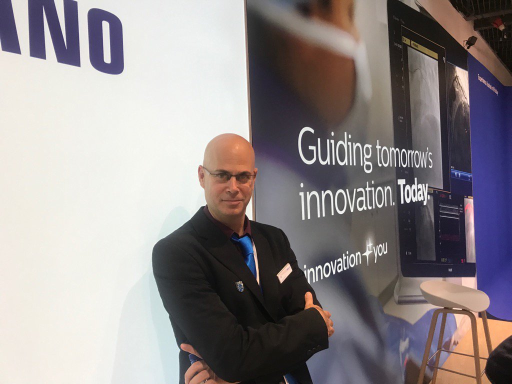 HansWVolcano's tweet photo. The SyncVision master at PCR, he's waiting to help you! #EuroPCR #PhilipsSyncVision @PhilipsLiveFrom https://t.co/RrQJh8NfZU