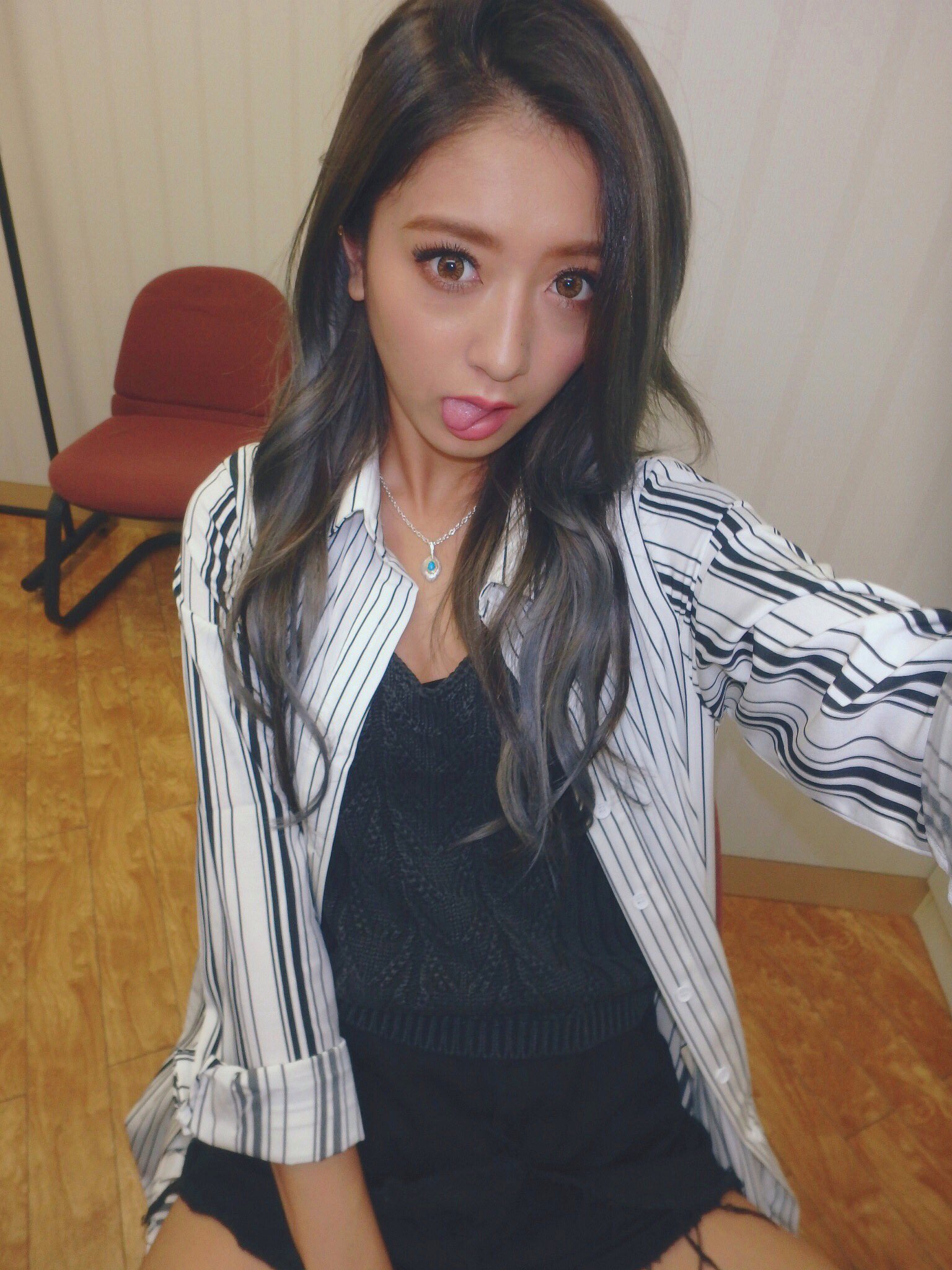みちょぱ 池田美優 デジカメで自撮りするとやっぱり盛れる疑惑 さて収録2本撮りして3本目ダッシュ移動 みちょぱ 池田美優 デジカメで自撮りするとやっぱり盛れる疑惑 さて収録2本撮りして3本目ダッシュ移動