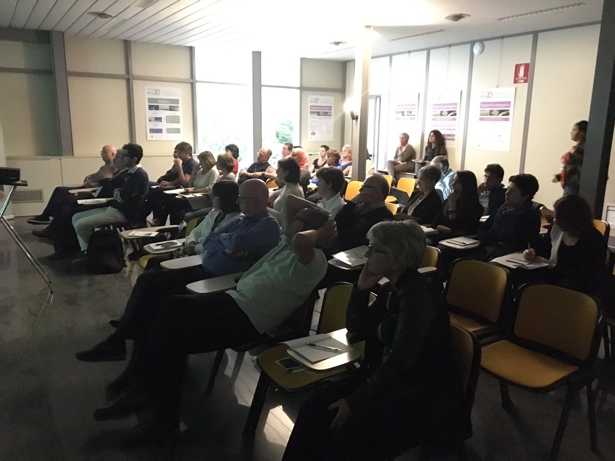 alsiasocial's tweet photo. #CaterinaDAmbrosio, #genedit: l'impiego del sistema Crispr/Cas per il miglioramento genetico vegetale #agrobios #alsia #genomeediting https://t.co/v9kVHaDvA4