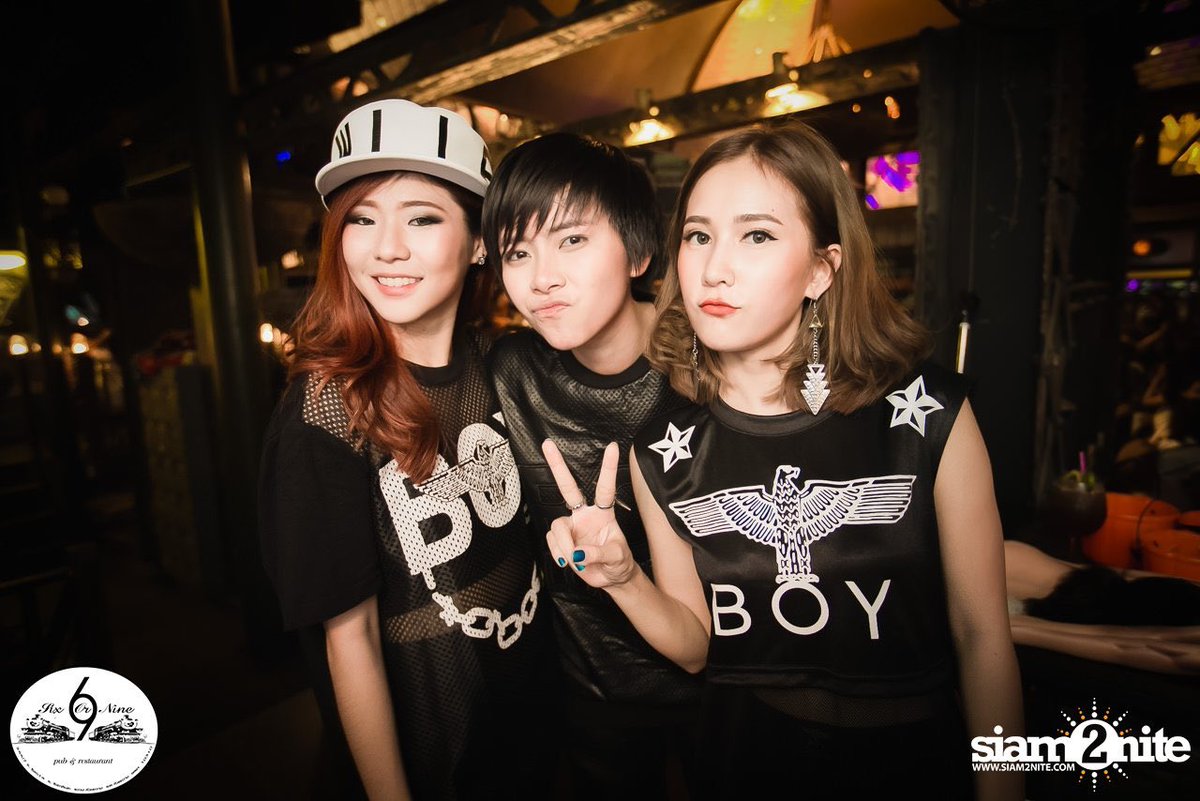 BlaCkPiG9's tweet photo. 🤔🤔🤔 ? 🙊🙊🙊 ? #TripleN @Theconando @Nestaf9 @NamKankulnut #Nann #nestnisachol #leenam https://t.co/m5692QfStc