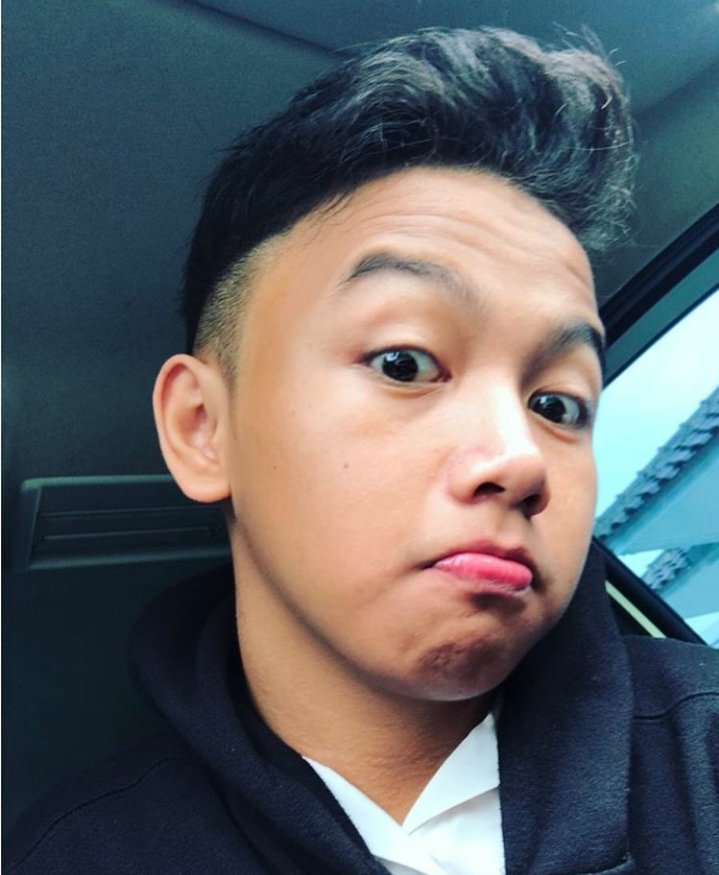 What do you think about new hair this? 👅