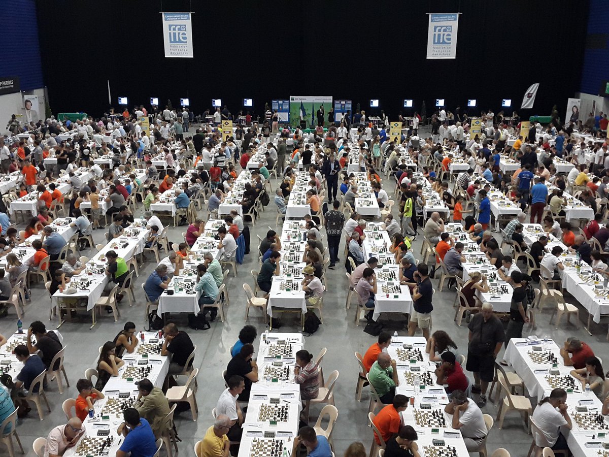 Le 92e Championnat de France d'échecs se déroulera à #Agen du 19 au 27 août 2017. Inscrivez-vous dès maintenant ➡️ agen2017.ffechecs.org