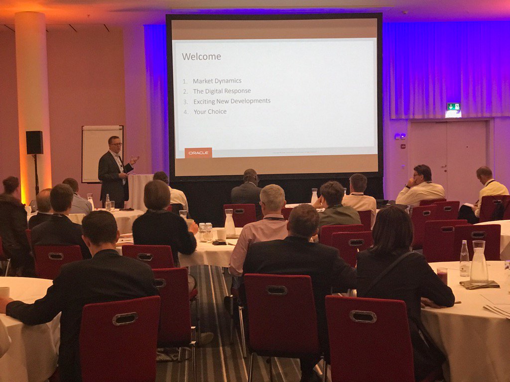 Thomas_Papp's tweet photo. Tony Fulton at the #npz2017 @OracleBelux @Oracle_NL @Oracle #oracle #Construction #pm #pmi #ppm @OracleEPPM #EPPM https://t.co/STc9FNCNUQ