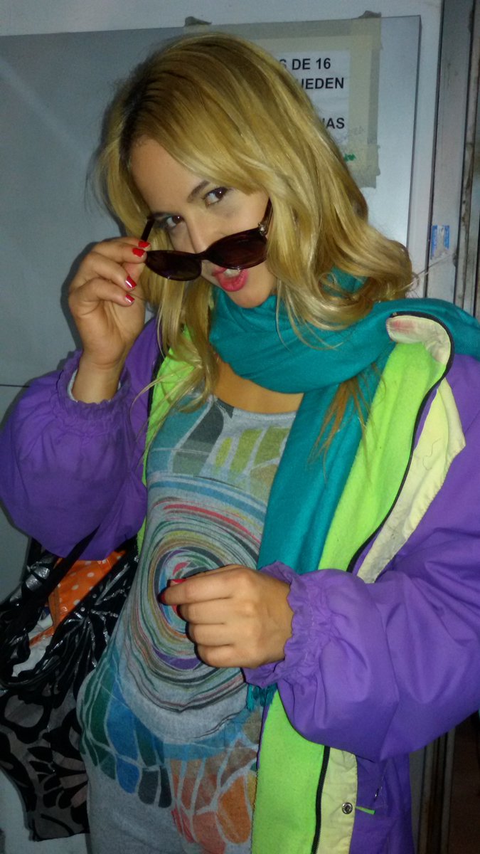 flormybebita's tweet photo. Es una bebe, se merece muchos rts HOY VIGNA EN QVATL 
#MTVINSTAARVIGNA #PREMIOSMTVMIAW https://t.co/EOb9LImVct