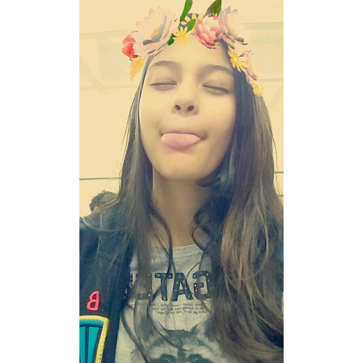 SraMendes1998's tweet photo. #NewProfilePic https://t.co/l5GqS8Ga6a