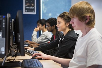 Have you heard about our Digital Trials and Pilots? Talk to your school, or check out: nzqa.govt.nz/about-us/futur…