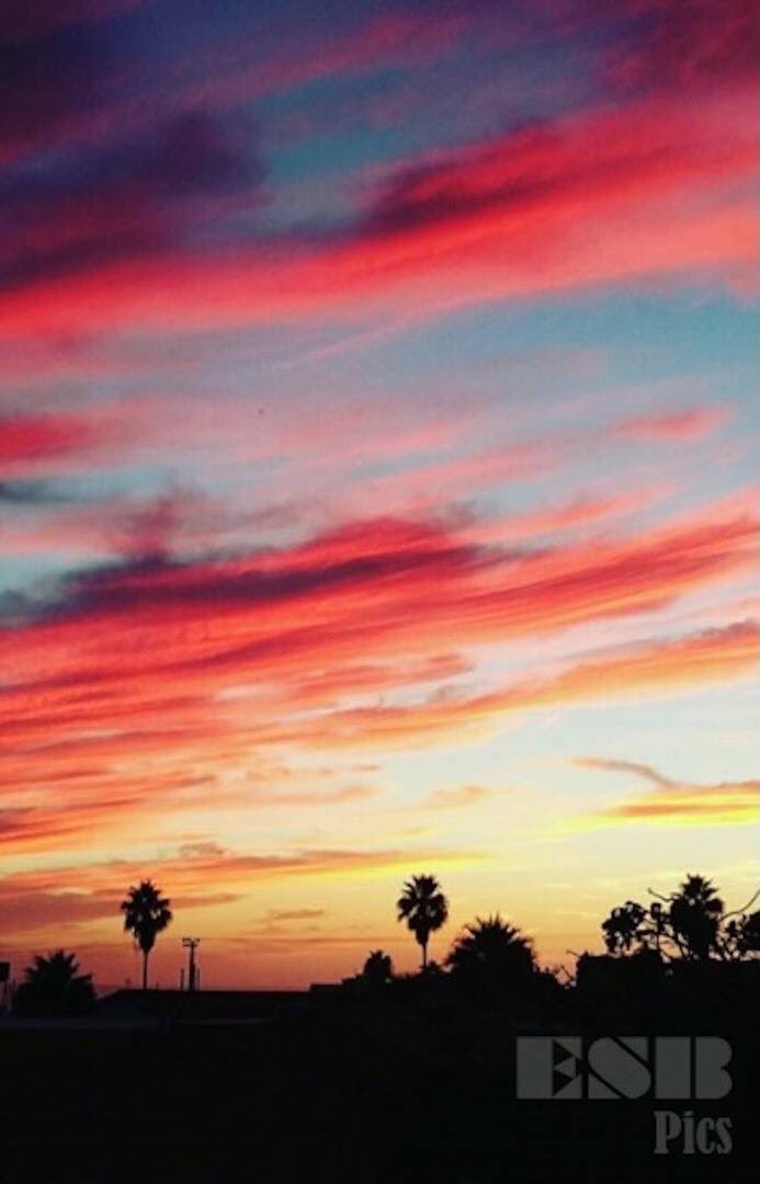 csotito's tweet photo. Sunset, last breath ok a day that dies #calm #sunset #relax #colorful Follow on Facebook @esbpics https://t.co/RJ8e73AOHN