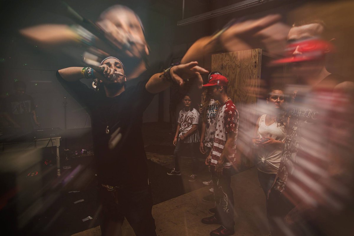 LastSayso's tweet photo. Photo credited to @tomas.raw #LoyolCol #LiveLoyol #MayDay #Trippy #life #TomasRaw #photography #photo #lovemusic #raw #talent  #Sayso https://t.co/5MFFKfQp0l
