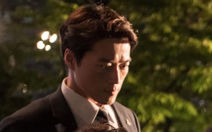 結野 韓国大統領のイケメンボディーガードこと チェ ヨンジェさんのインタビュー記事 英語 があがっていたので インタビュー部分のみ翻訳しました 経歴がエリート軍人でした 残念ながら 既に正式な警護の方にバトンタッチされてしまったそうです