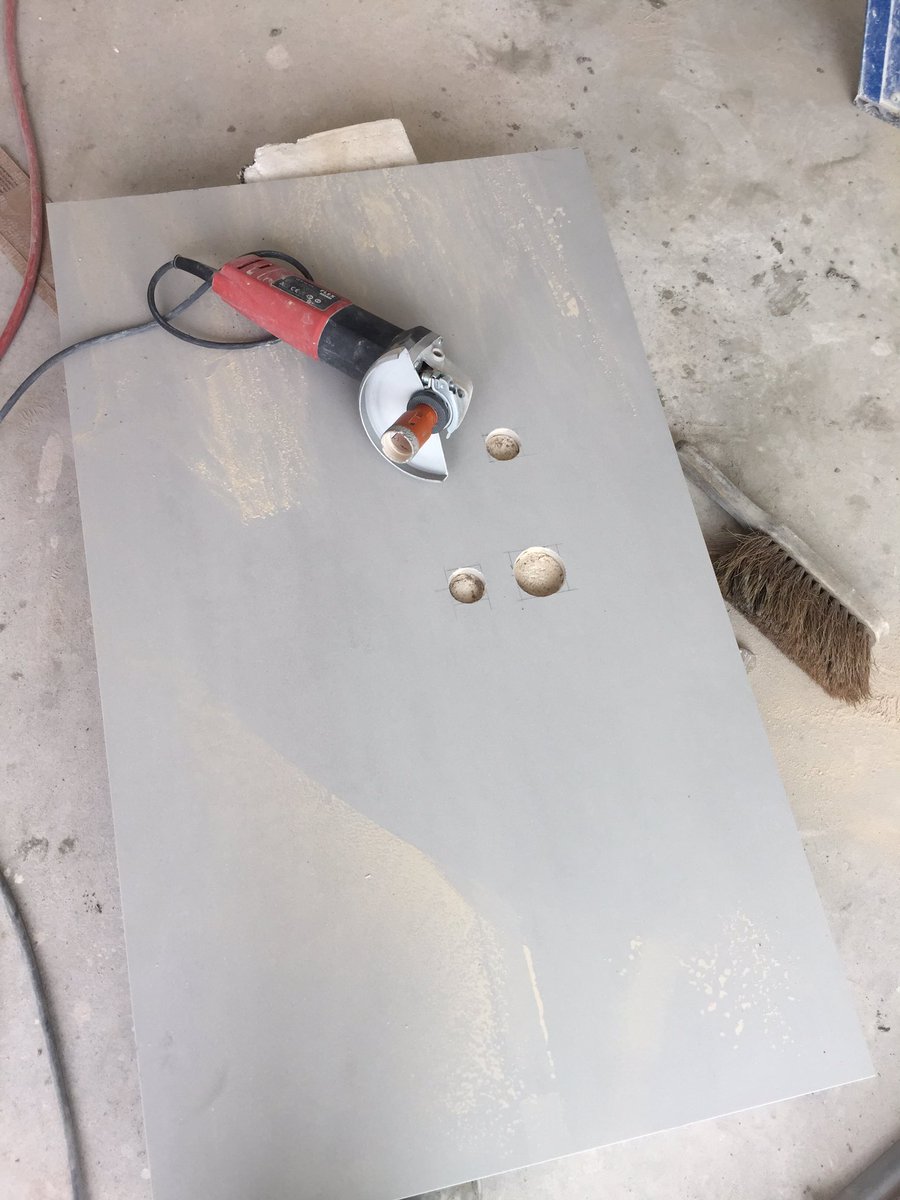 Brendieoost's tweet image. Zo fijn setje @Fixplusnl 👍🏿#mosaxxl #tegelzetterzwolle