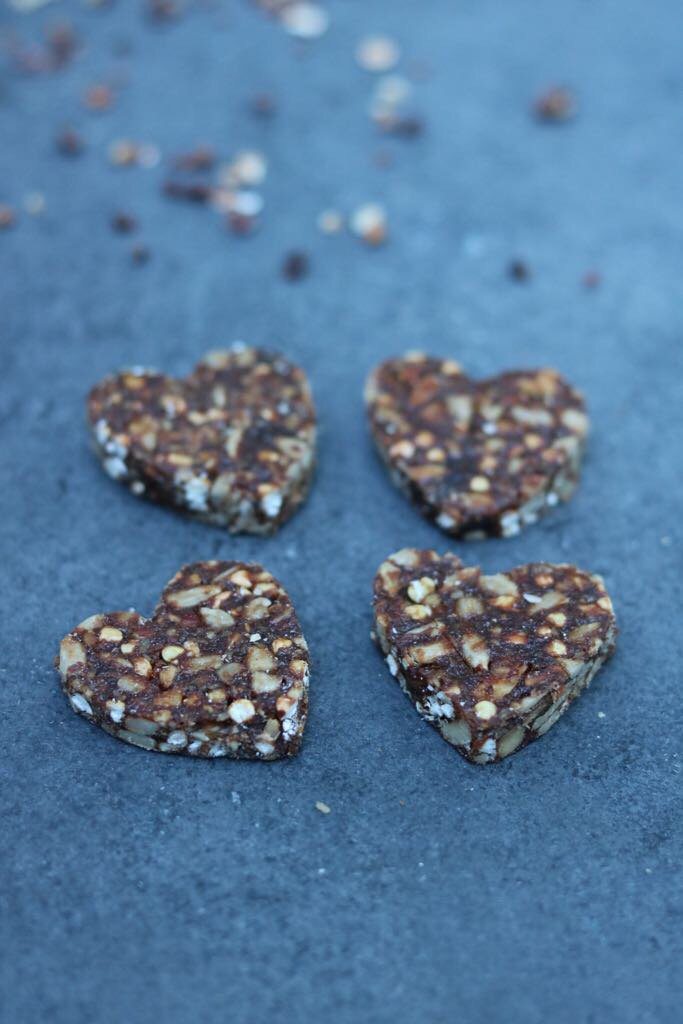 lucyrockspaleo's tweet photo. Spreading the love today with heart shaped Lucy Rocks cookies 📷 @ nicolettaeats https://t.co/GkjtZlGRZl