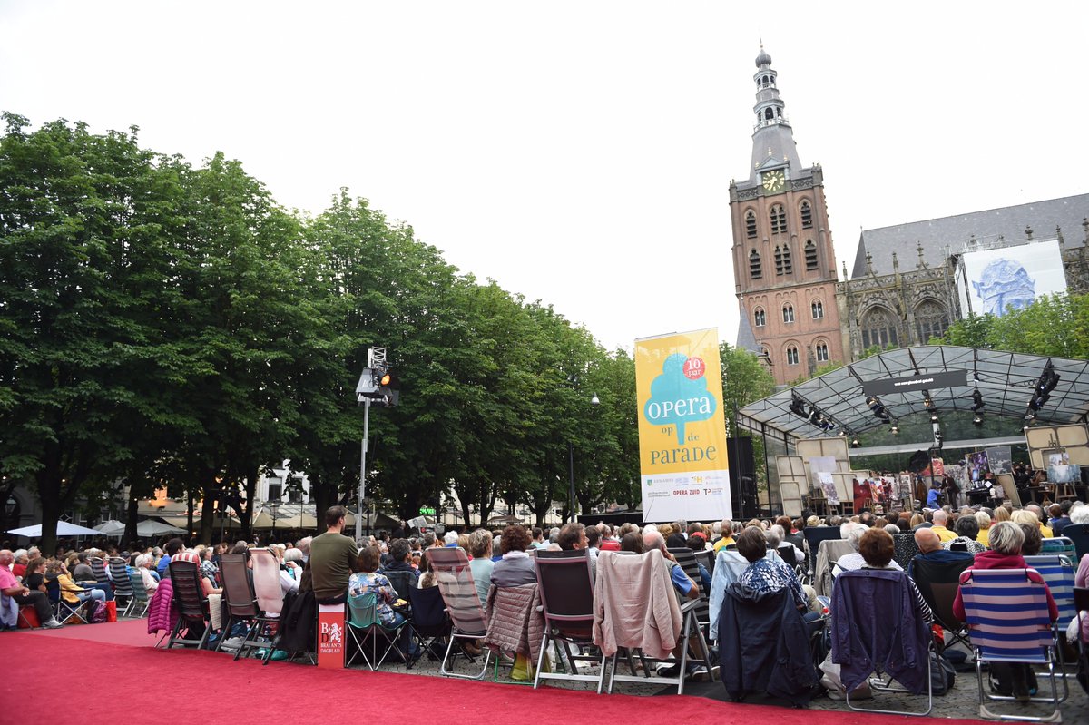RegioBusiness's tweet photo. Steun de @OperaopdeParade op dinsdag 27 juni ‘Il Barbiere di Siviglia’: Geluk is nog steeds gewoon https://t.co/ia8Qaw0EZ0 https://t.co/LixWNEro68