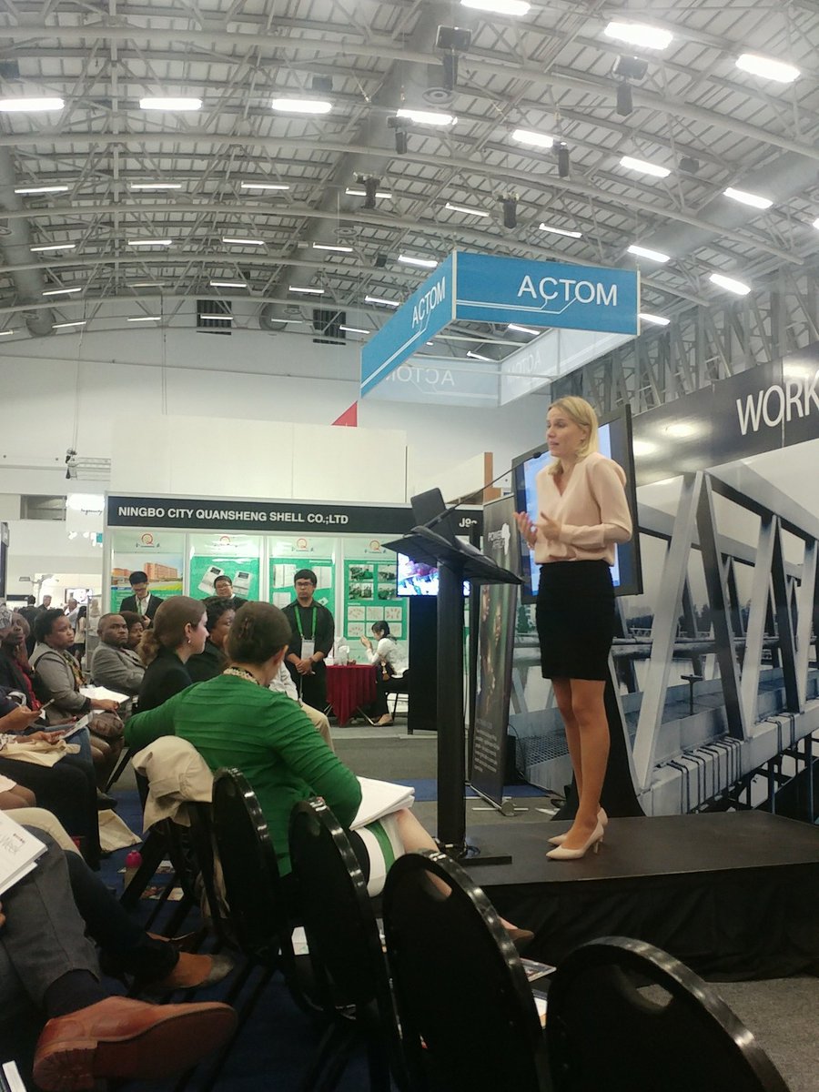 "Align women in line positions that progress them to CEO positions" Partner <a href="/McKinsey/">McKinsey & Company</a> #AUW2017
