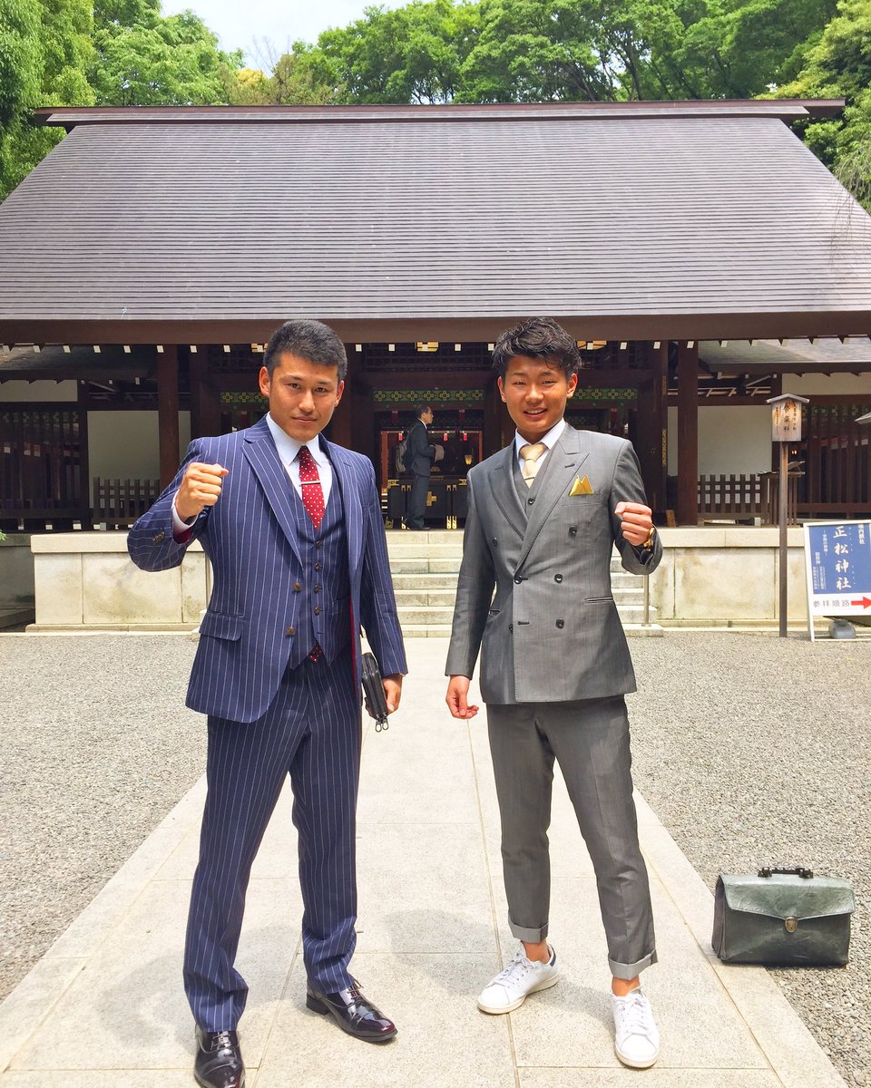 福田雄基 ベンチプレス0kgあげるマーケティング会社社長 Sur Twitter 後輩の大地にオーダーメイドスーツ やってもらいました とりあえずカッチョいいので 毎日着ようかな スーツが似合う漢 おとこ になります 高校野球 埼玉 対戦相手 準決勝